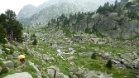 Port de Caldesista (2550m) laskeuduttiin Aigüestortes i Estany de Sant Maurici National Parkkiin.