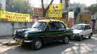 Delhin "Ambassador" Taxi.